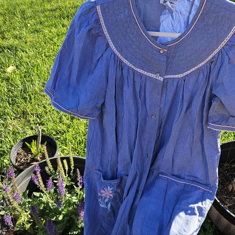 Button-Up 🏥 Surgery Gown, or Nightie!